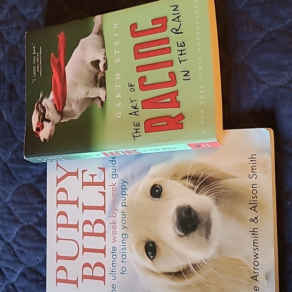 - - Puppy Bible book and the art of racing in the rain - Picture 1 of 3